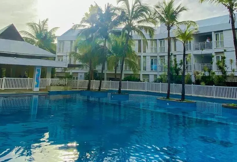 On Vacation Blue Cove