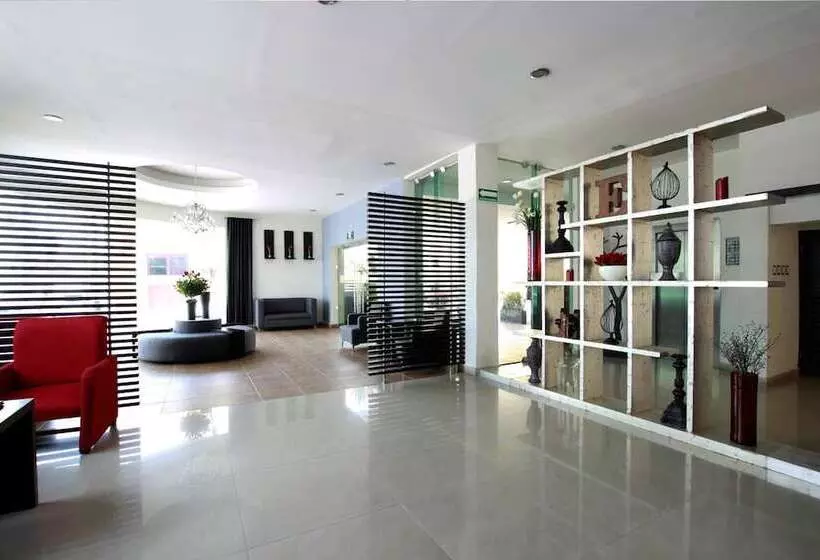 Fotos del hotel Embajadores:  2