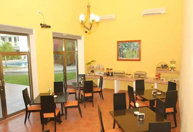 Fotos del hotel Embajadores:  7