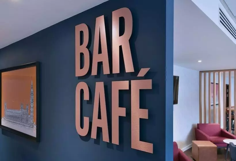 Fotos del hotel Travelodge London Stratford:  10