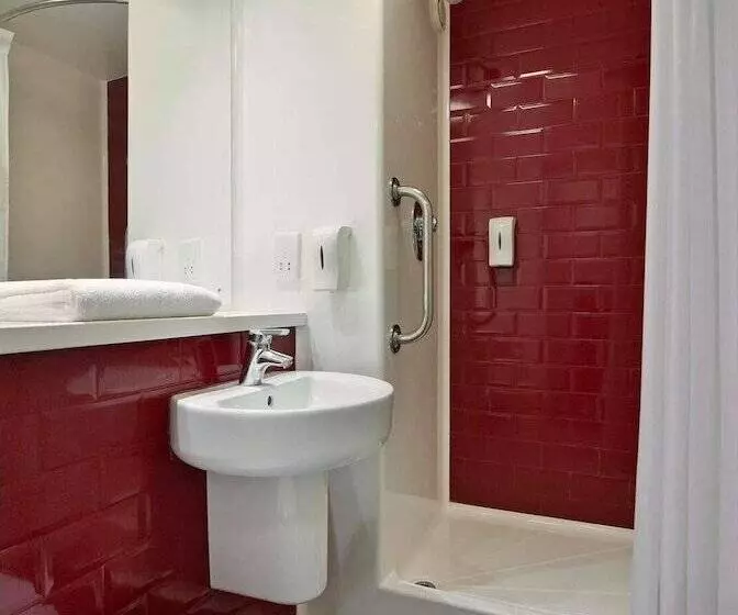 Fotos del hotel Travelodge London Stratford:  11