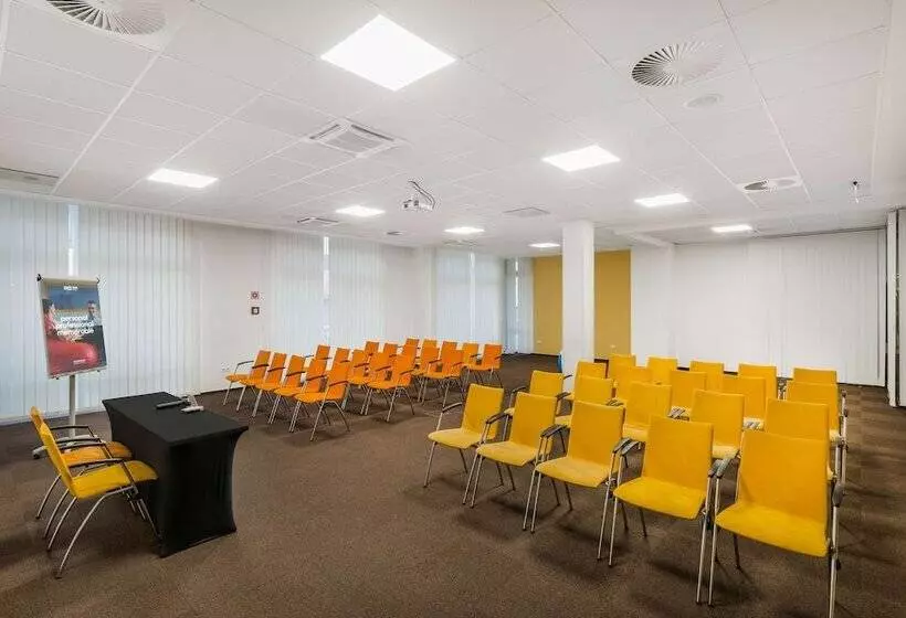 Fotos del hotel Park Inn By Radisson Budapest:  8