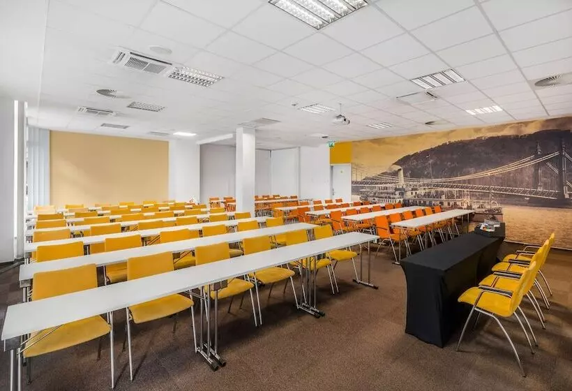 Fotos del hotel Park Inn By Radisson Budapest:  10