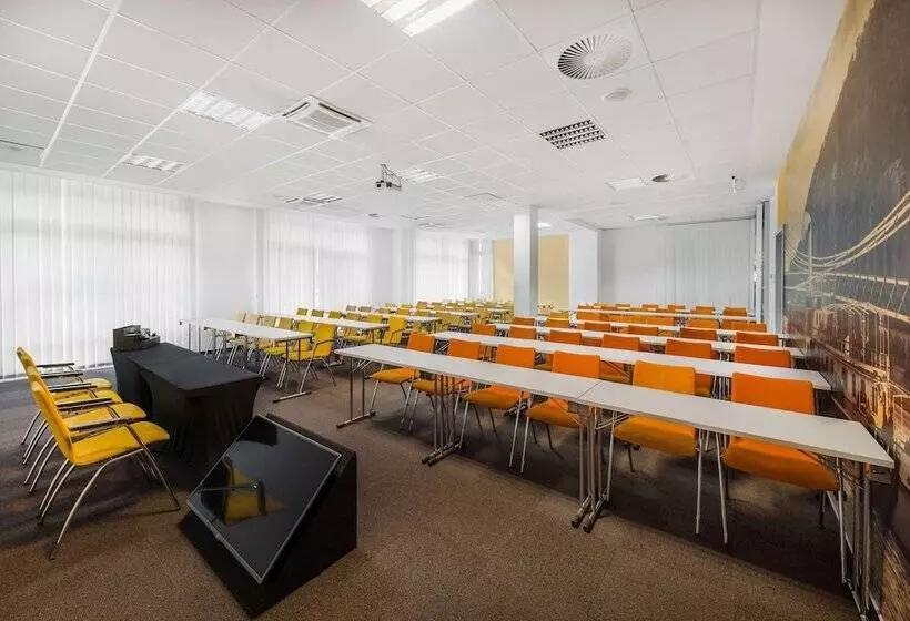 Fotos del hotel Park Inn By Radisson Budapest:  16