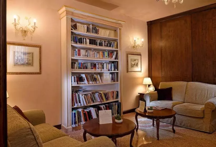 Fotos del hotel Ai Reali  Small Luxury Hotels Of The World:  2