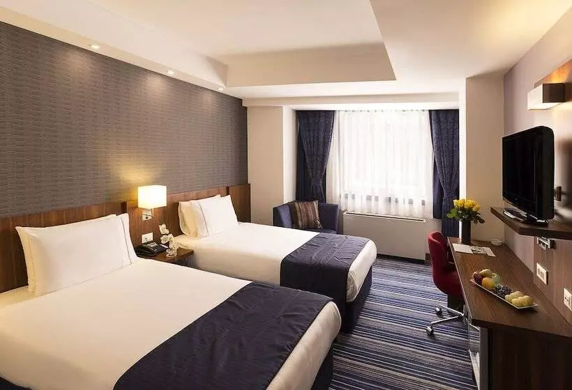 Fotos del hotel Taxim Express:  4