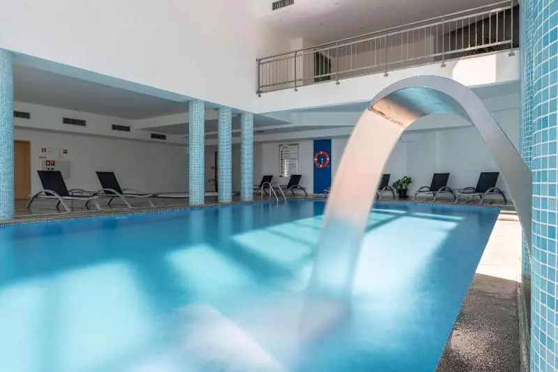 Fotos del hotel Angra Marina:  1