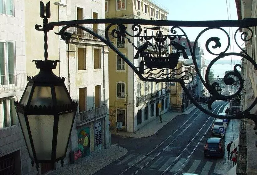 Fotos del hotel Hall Chiado:  2