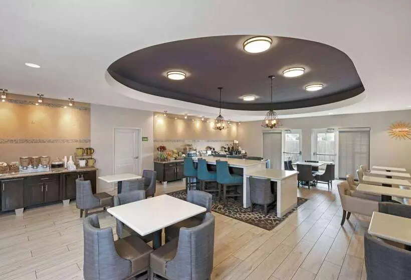 Fotos del hotel La Quinta By Wyndham Houston Energy Corridor:  14