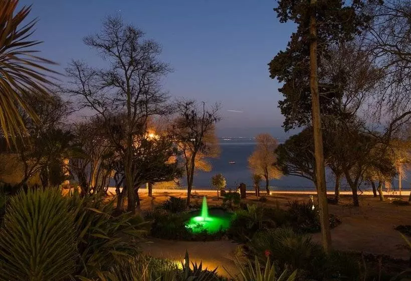 Fotos del hotel Vila Gale Collection Palácio Dos Arcos:  14