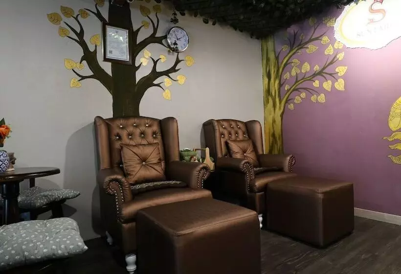 Fotos del hotel Arcadia Suites Ploenchit Sukhumvit By Compass Hospitality:  3