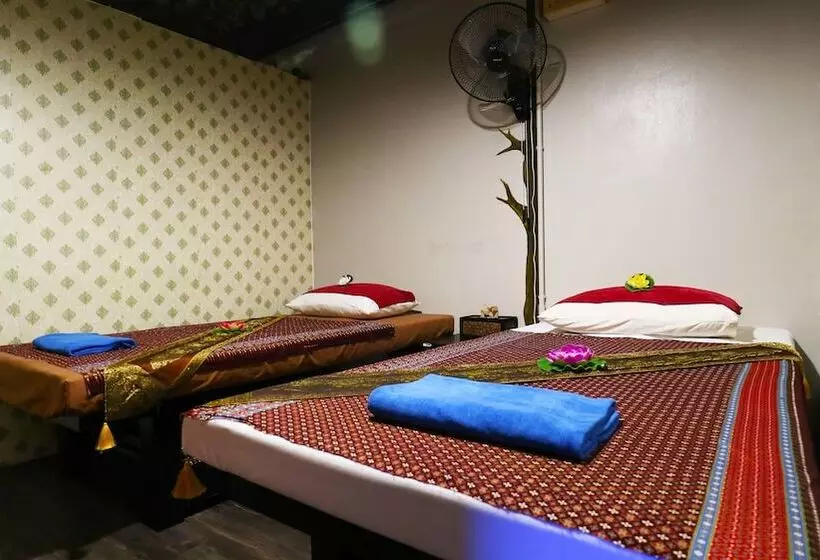 Fotos del hotel Arcadia Suites Ploenchit Sukhumvit By Compass Hospitality:  11