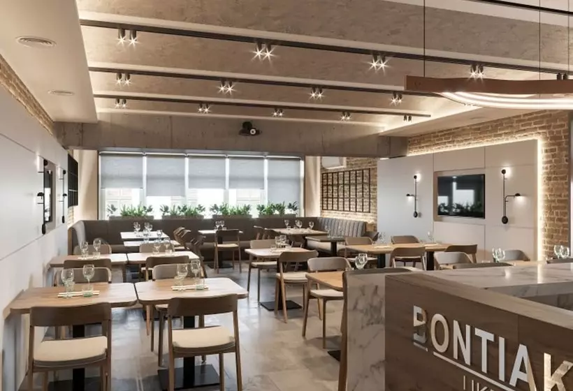 Fotos del hotel Bontiak:  23