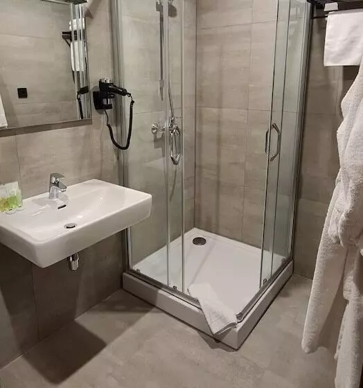 Fotos del hotel Bontiak:  12