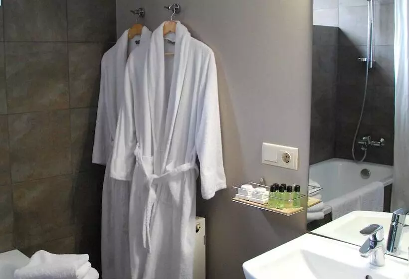 Fotos del hotel Bontiak:  19