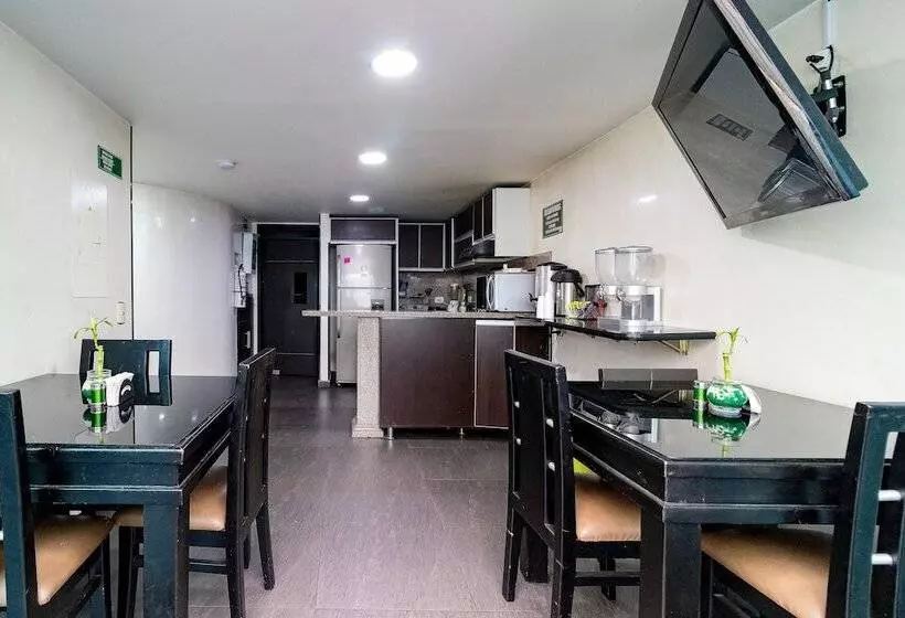 Fotos del hotel Ayenda 1072 Quality Comfort House:  3