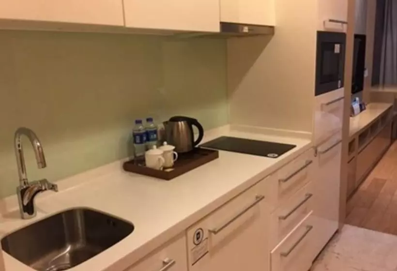 Fotos del hotel Estay Residence Poly World Trading Center:  12