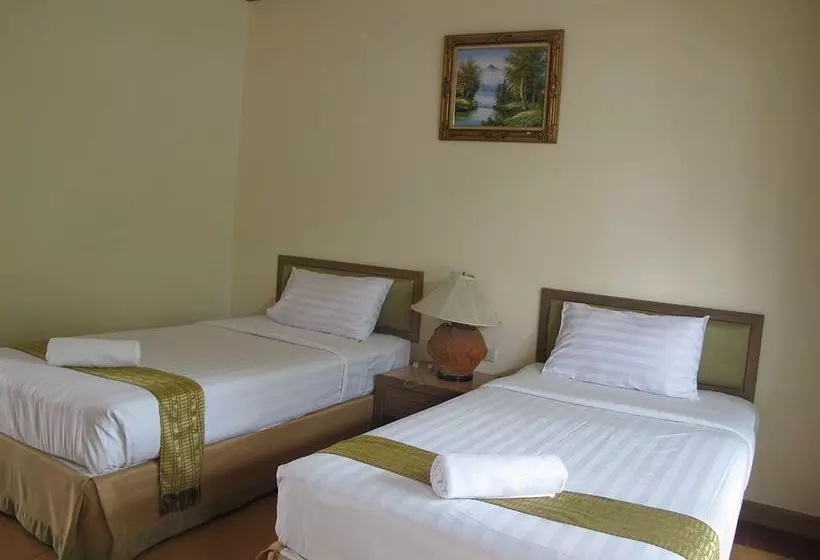 Fotos del hotel The Beach Garden Resort:  19