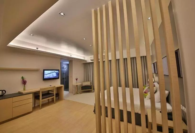 Fotos del hotel The Sun Xclusive:  25