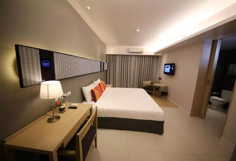 Fotos del hotel The Sun Xclusive:  11