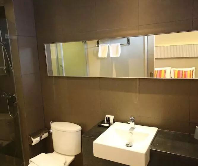 Fotos del hotel The Sun Xclusive:  13