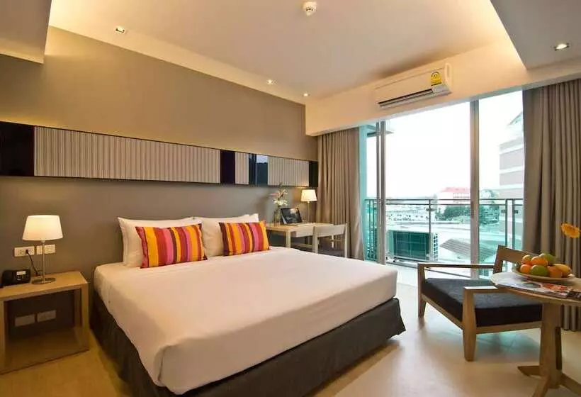 Fotos del hotel The Sun Xclusive:  15