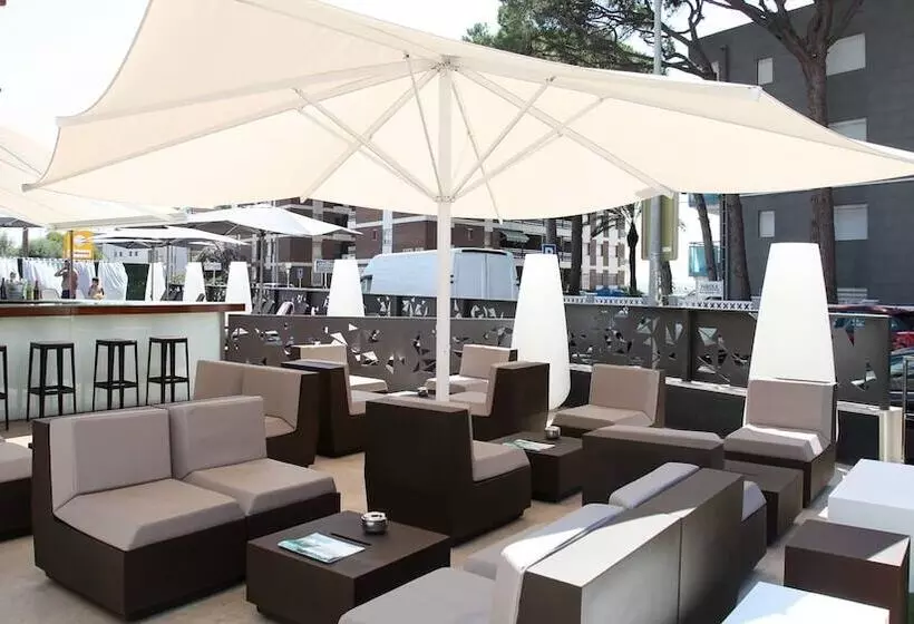 Fotos del hotel The Element:  11