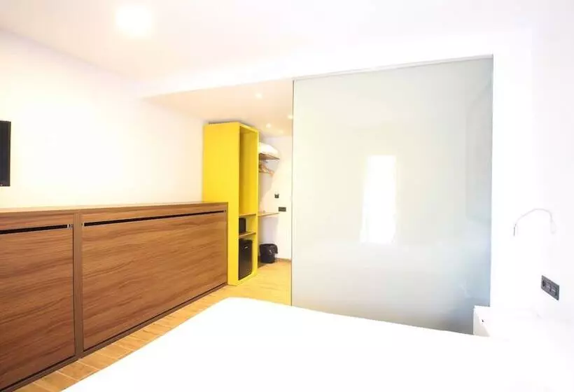 Fotos del hotel The Element:  24