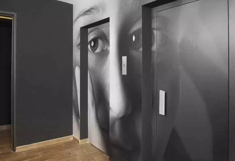 Fotos del hotel The Element:  23