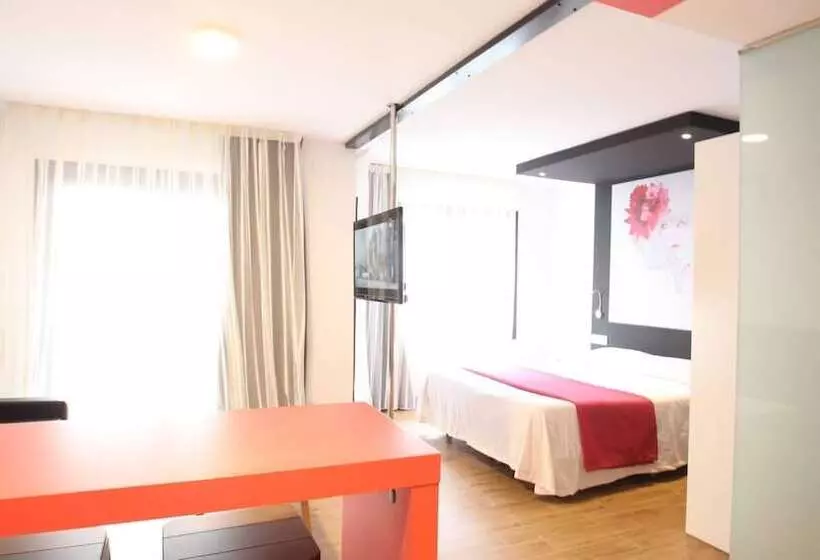 Fotos del hotel The Element:  17