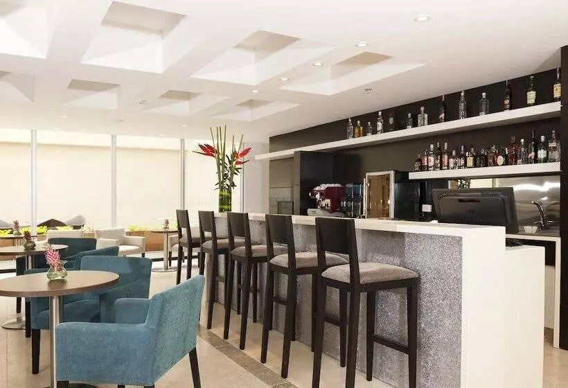 Fotos del hotel Bh Bicentenario:  12