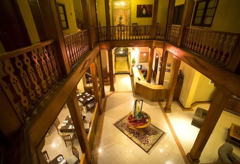 Fotos del hotel Carvallo:  3