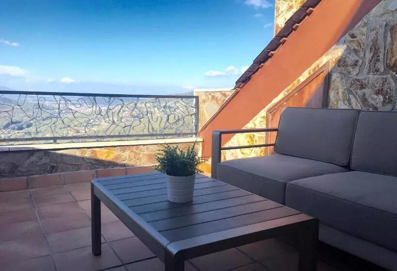 Fotos del hotel Petit Mirador:  8