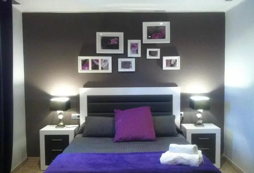 Fotos del hotel Petit Mirador:  15