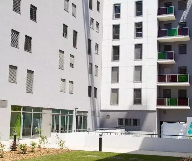 Fotos del hotel Q7 Lodge Lyon 7:  23