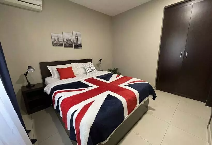 Fotos del hotel Meg:  15