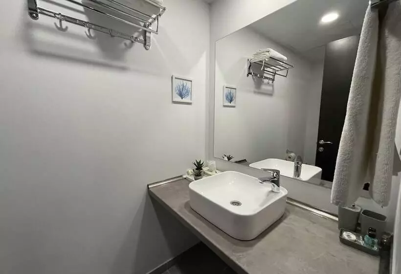 Fotos del hotel Meg:  6