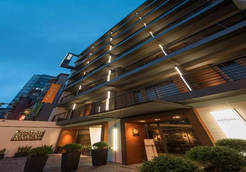 Fotos del hotel Simple Plus:  8