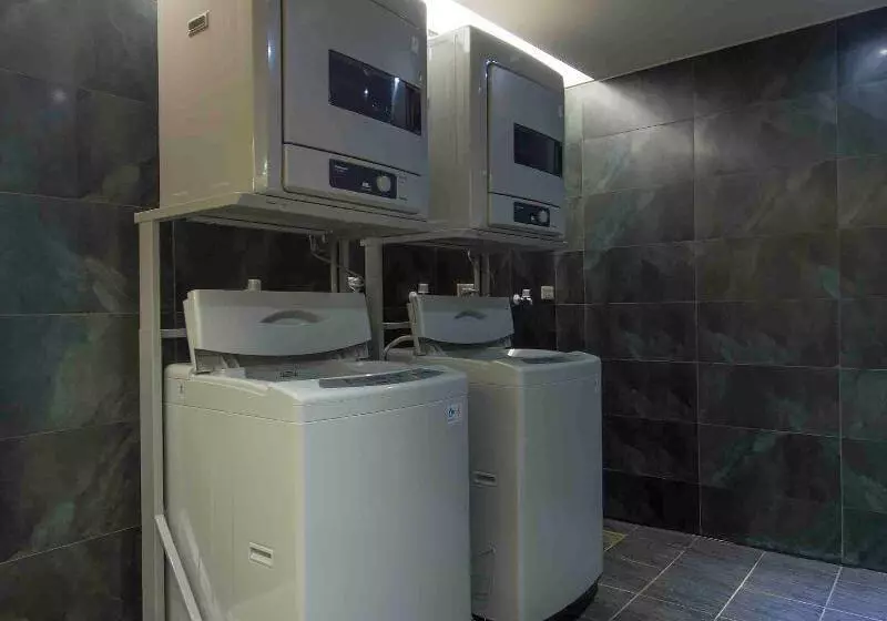 Fotos del hotel Simple Plus:  7