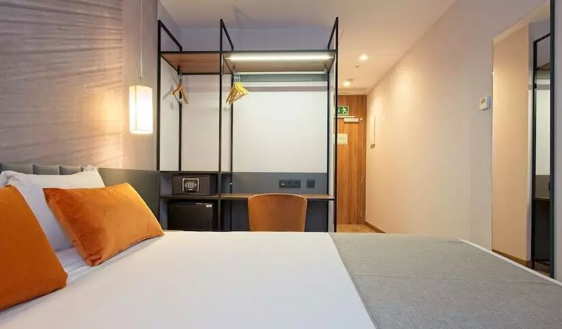 Fotos del hotel Dwo Yuste Alcalá:  29