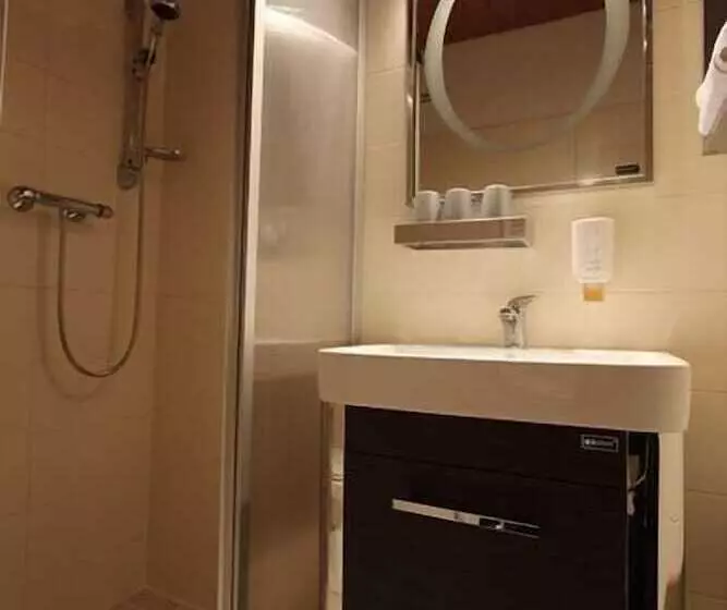 Fotos del hotel Lindwurm:  16