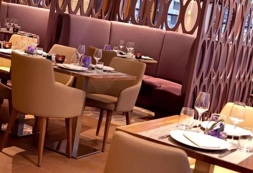 Fotos del hotel Renaissance Aixenprovence:  4