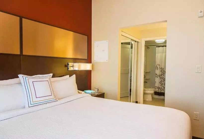 Fotos del hotel Residence Inn By Marriott Ottawa Airport:  2