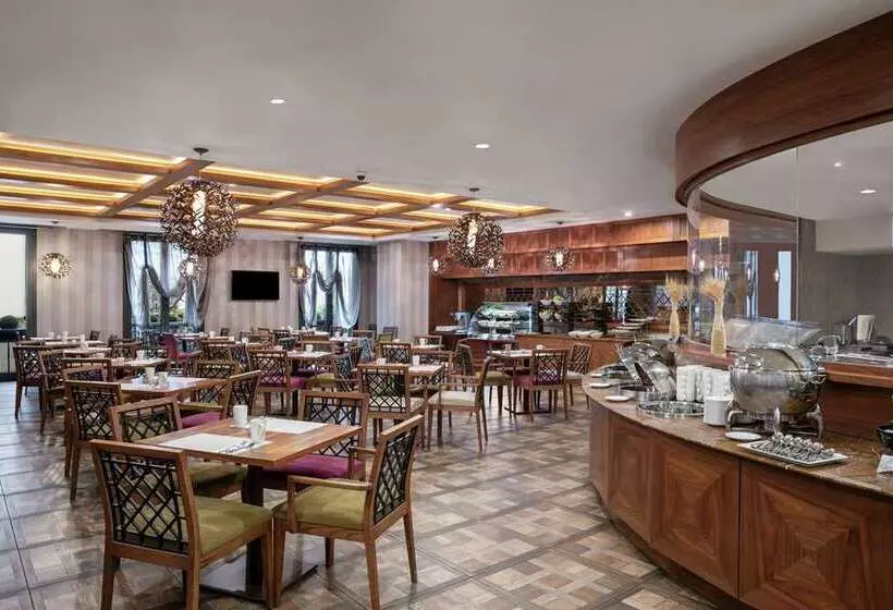 Fotos del hotel Doubletree By Hilton Istanbul Esentepe:  18