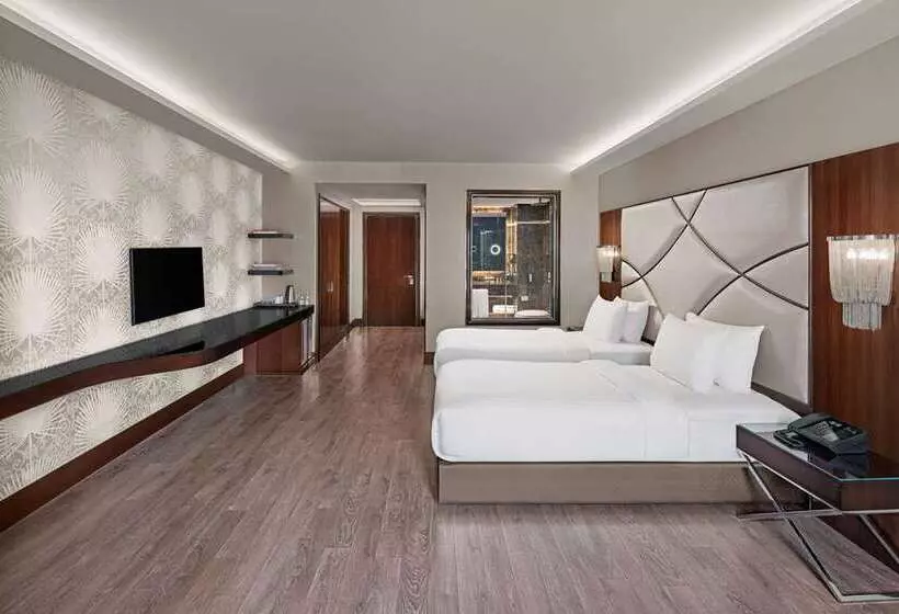 Fotos del hotel Doubletree By Hilton Istanbul Esentepe:  9