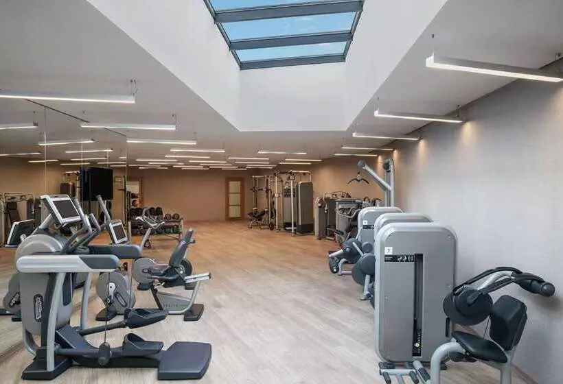 Fotos del hotel Doubletree By Hilton Istanbul Esentepe:  12