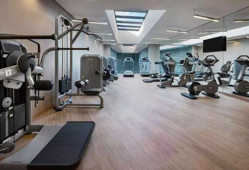 Fotos del hotel Doubletree By Hilton Istanbul Esentepe:  16