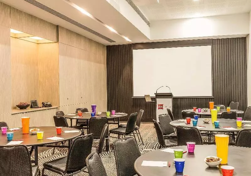 Fotos del hotel Ibis Adelaide:  10