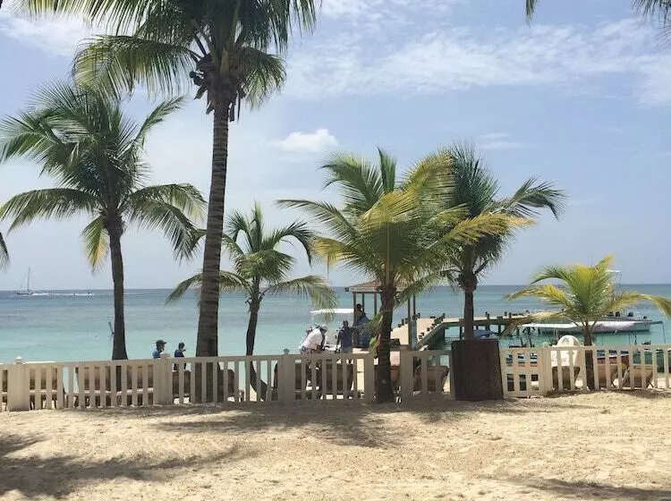 Fotos del hotel Infinity Bay, Spa & Beach Resort:  21