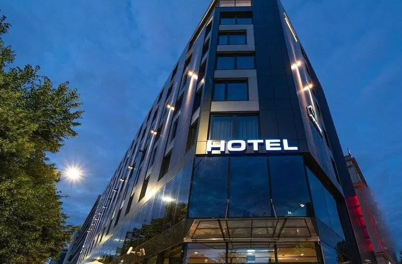 Fotos del hotel Q  Plus Wroc?aw:  14